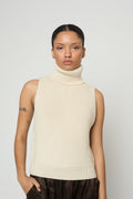 Emmen Vest
