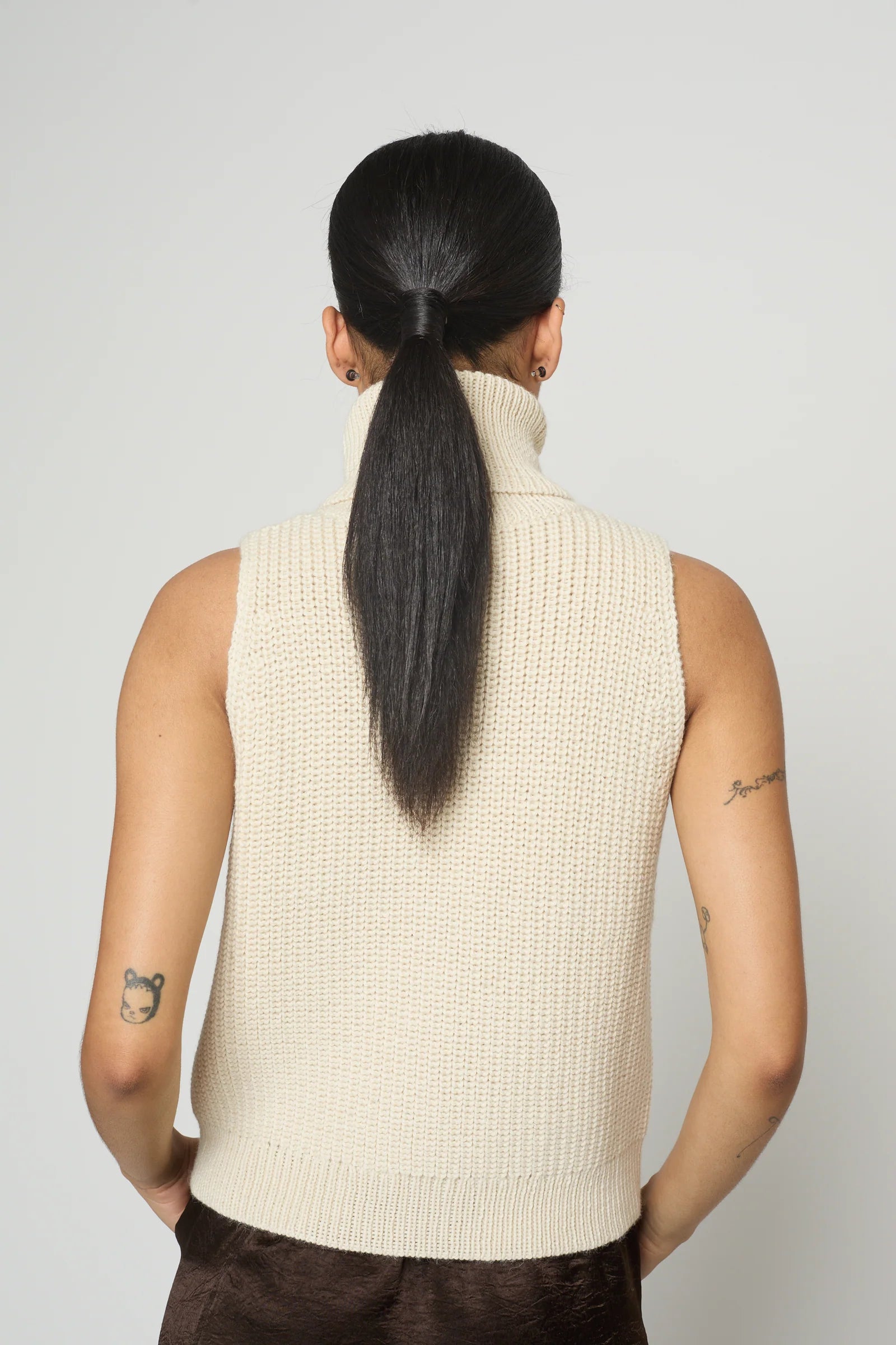 Emmen Vest
