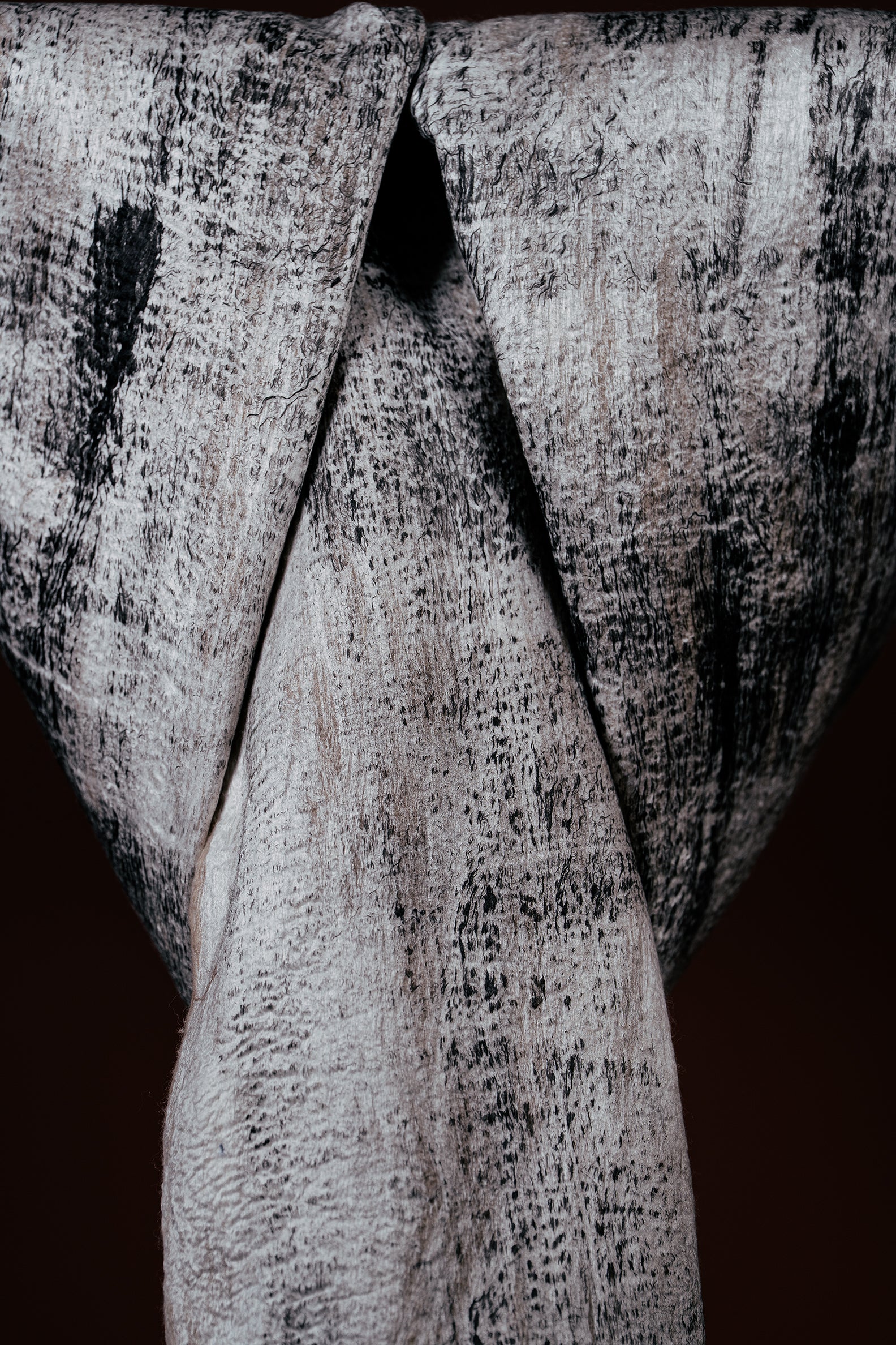 Painting 300 L Beige Scarf