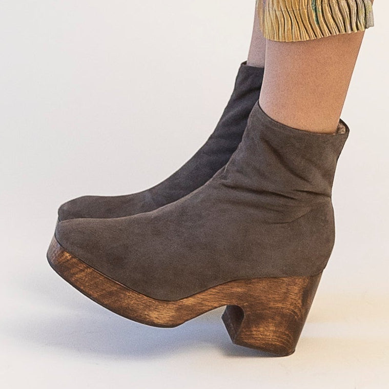Elianna Boot - Ash Suede