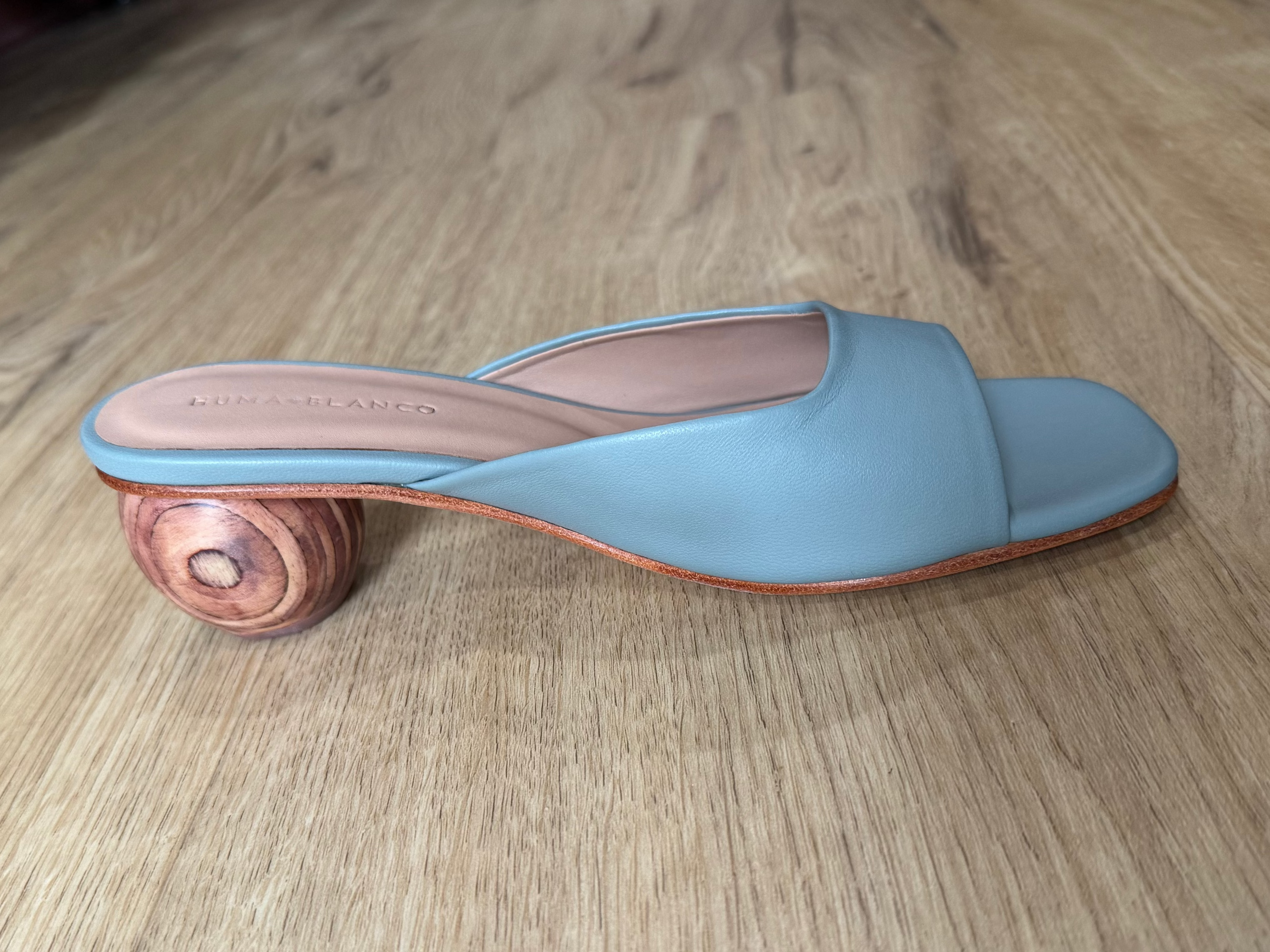 Noa heeled sandal