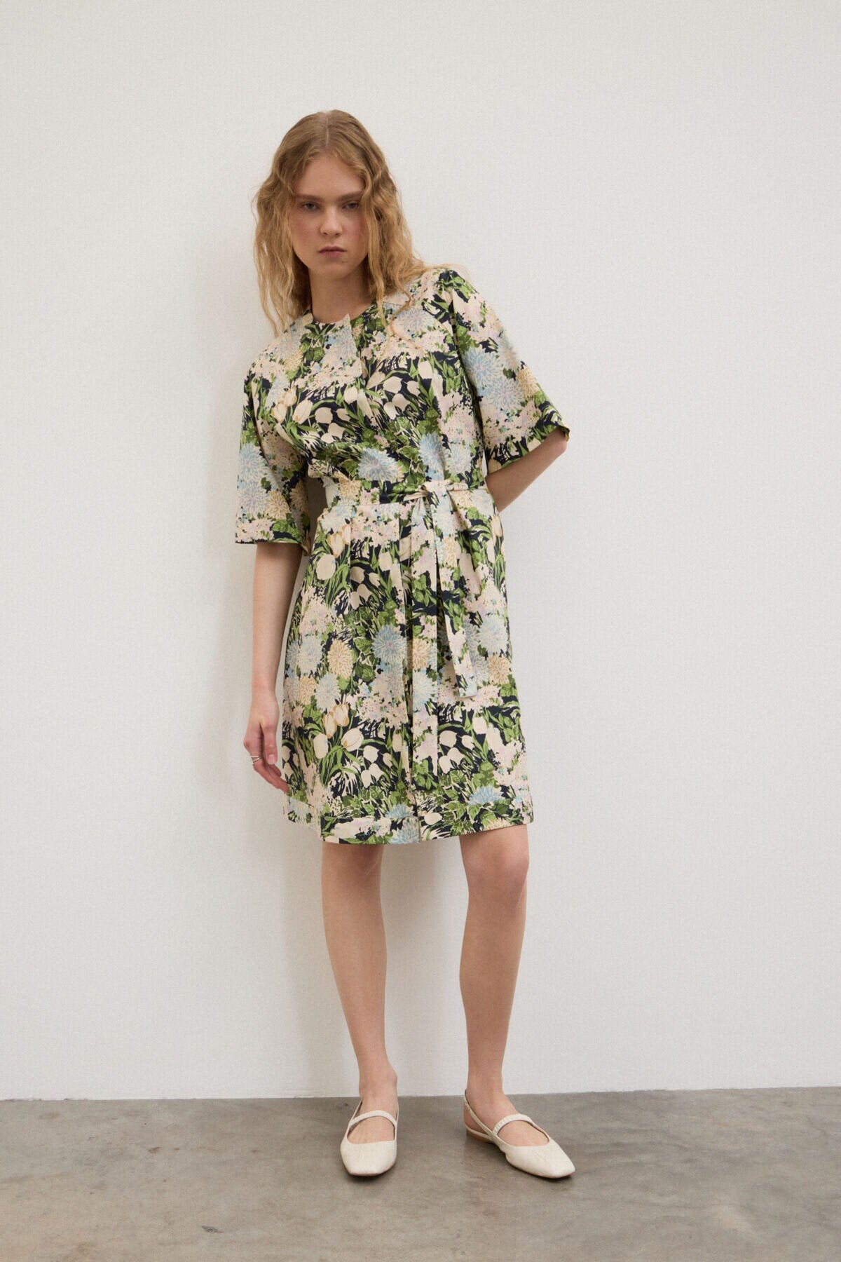 Short cotton dress