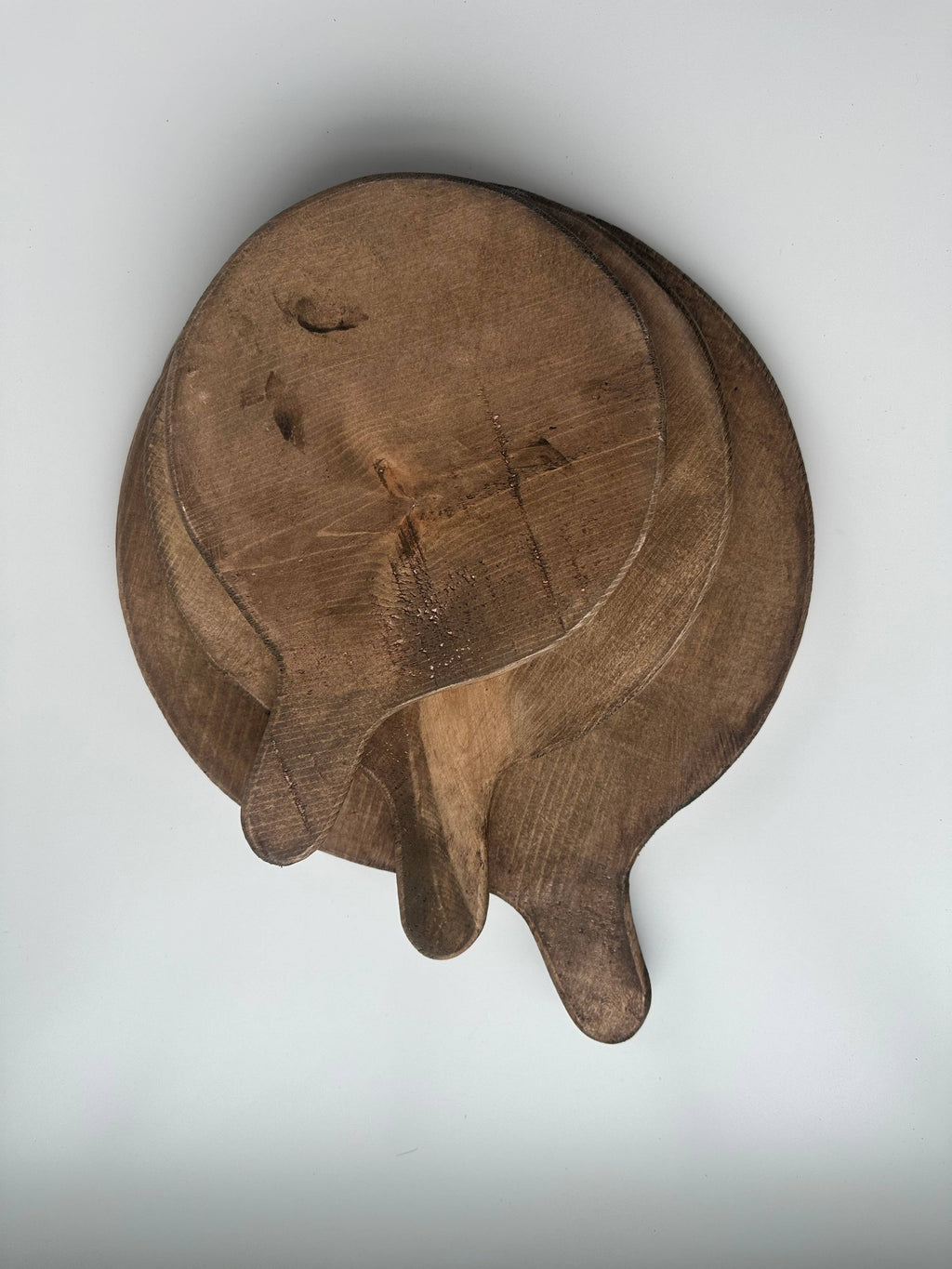 Round board with handle
